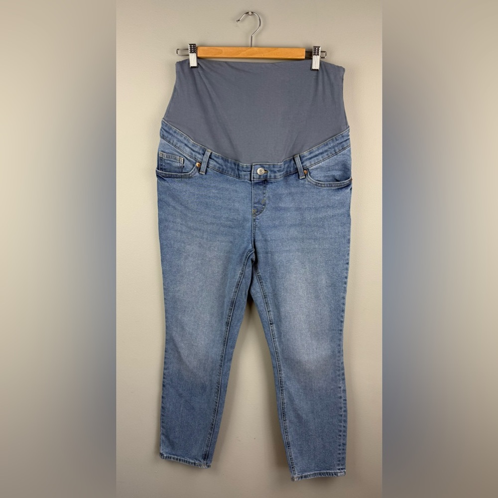 H&M Mama Light Blue Skinny Jeans